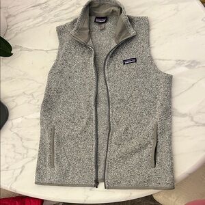 Patagonia Heathered Gray Sleeveless Jacket